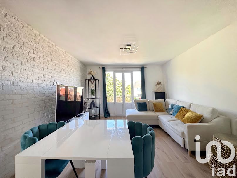 Vente appartement 3 pièces 59 m² à Saint-Cyr-l'Ecole (78210), 220 000 €