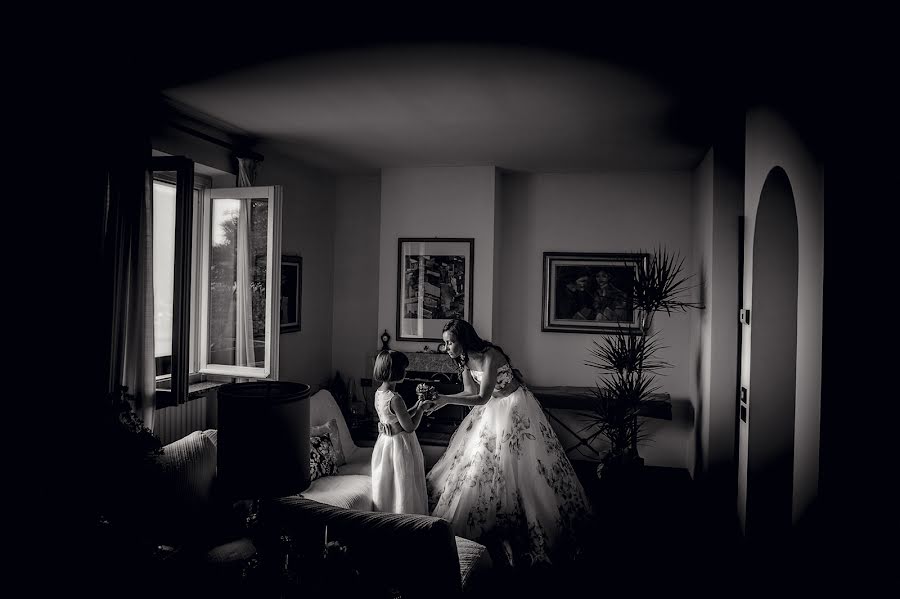 Wedding photographer Luigi Rota (rota). Photo of 23 October 2015