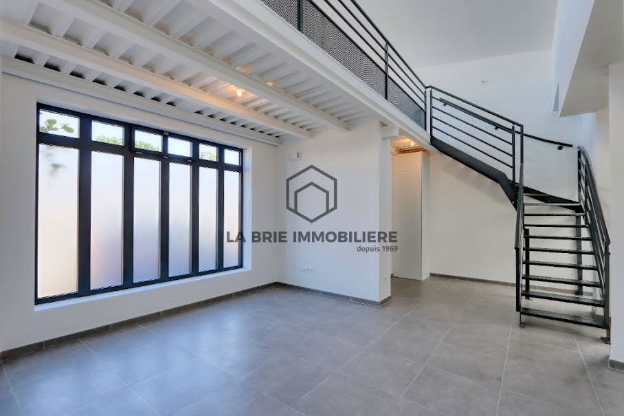 Vente loft 5 pièces 85.19 m² à Montgeron (91230), 375 000 €