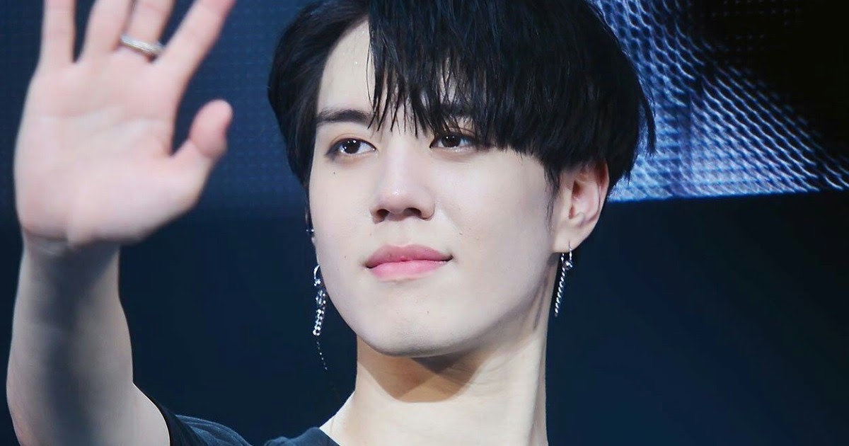 GOT7's Yugyeom Reported To Leave JYP Entertainment And Sign With AOMG ...