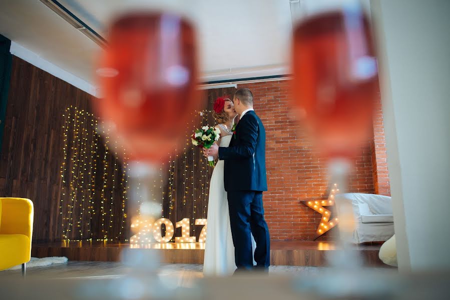 Fotógrafo de casamento Anastasiya Lyalina (lyalina). Foto de 20 de março 2017