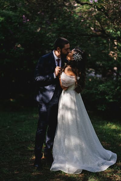 Wedding photographer Ekaterina Rudak (belladonna). Photo of 2 April