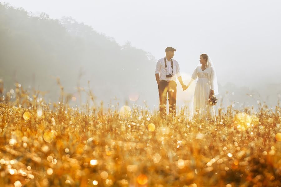 Nhiếp ảnh gia ảnh cưới Hoang Bo (dalaland). Ảnh của 28 tháng 2 2021
