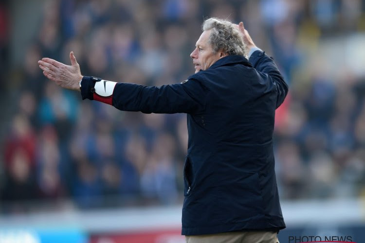 Preud'homme schudt één van zijn manschappen wakker: "Hij moet een knop omdraaien"