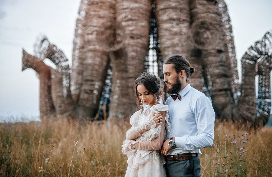 Fotógrafo de casamento Sergey Danilin (danilinfoto). Foto de 10 de abril 2018