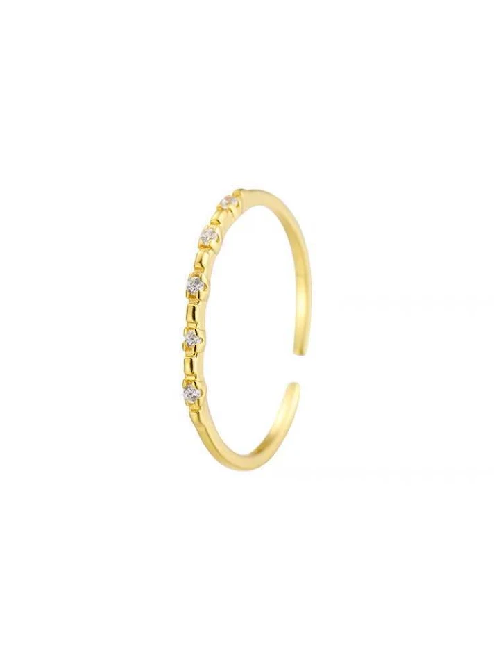 S925 sterling zilver vergulde 14K gouden rij diamant ring, een schitterende en elegante ring voor elke gelegenheid.