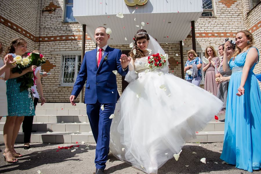 Wedding photographer Evgeniy Gudkov (illumiscent). Photo of 20 September 2014