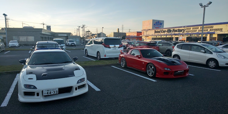 RX-7のprojectすぱーん・悪ノリおじさんグループ・カッコイイFD保存会・どこまで罪を重ねるのか？🤣・Rotaryismに関するカスタム事例の投稿画像3枚目
