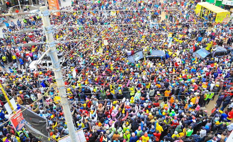 Kenya Kwanza supporters at Nakuru County.