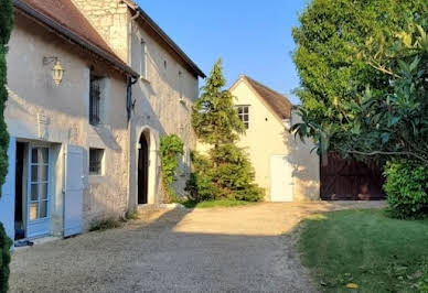 House with garden and terrace 1