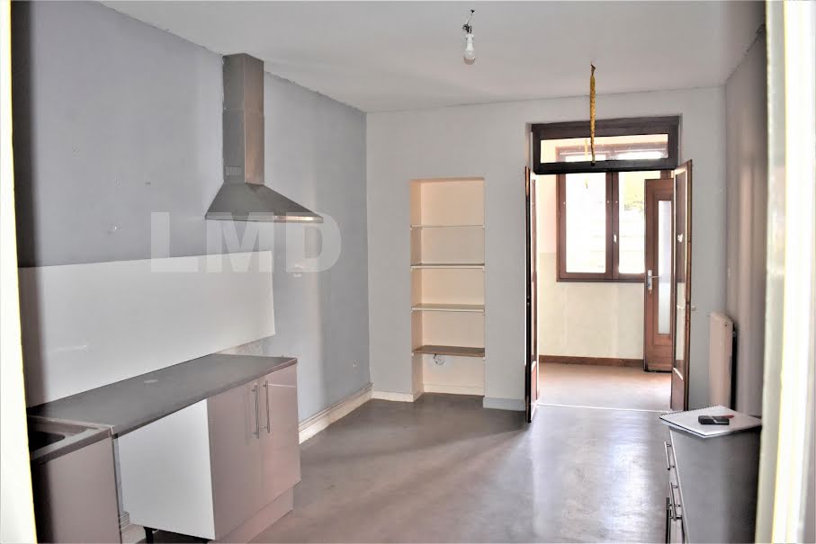 Vente maison  180 m² à Decazeville (12300), 56 000 €