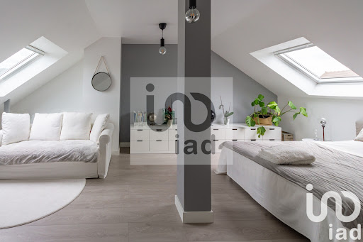 House with garden and terrace 1