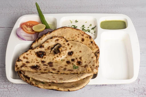 2 Paneer Paratha Combo