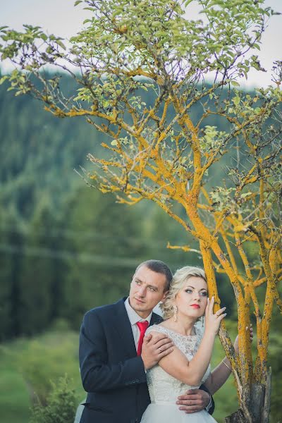 Wedding photographer Yuriy Rizhok (yurigi55). Photo of 18 October 2015