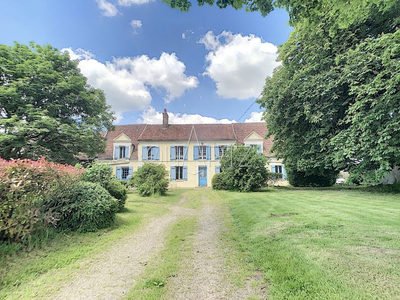 Vente maison 8 pièces 170 m² à Chaumont-en-Vexin (60240), 688 000 €