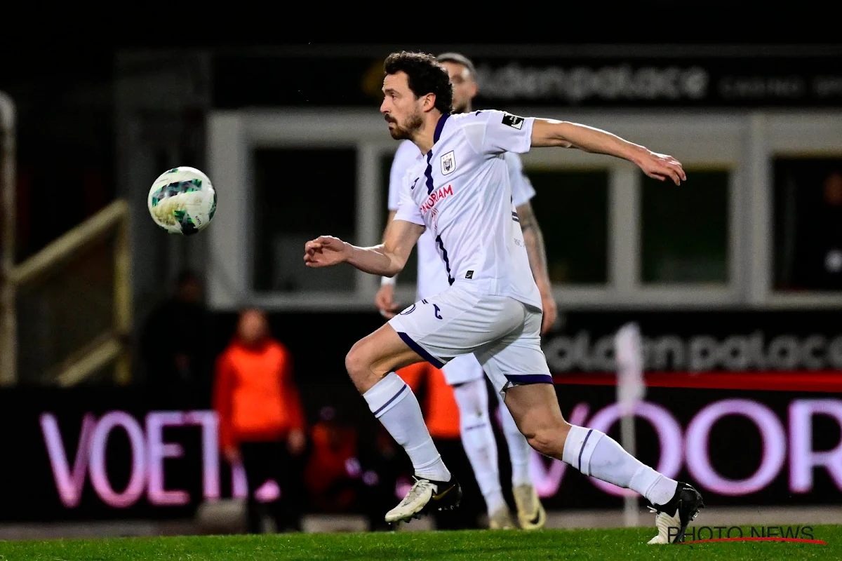 Anderlecht-middenvelder kon er nog om lachen: "Tegen mijn 35ste zit ik in een rolstoel"