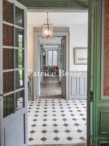 Private mansion 2