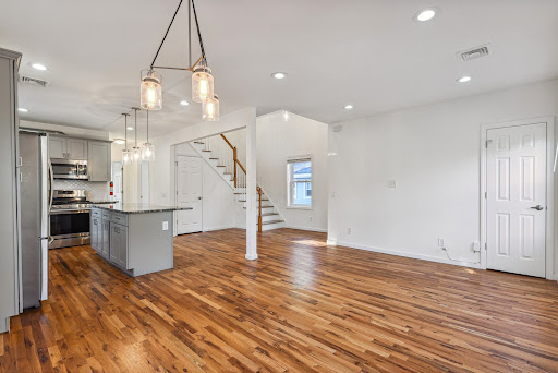 Apartment 5