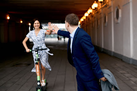 Fotógrafo de casamento Gera Urnev (urnev). Foto de 15 de setembro 2020