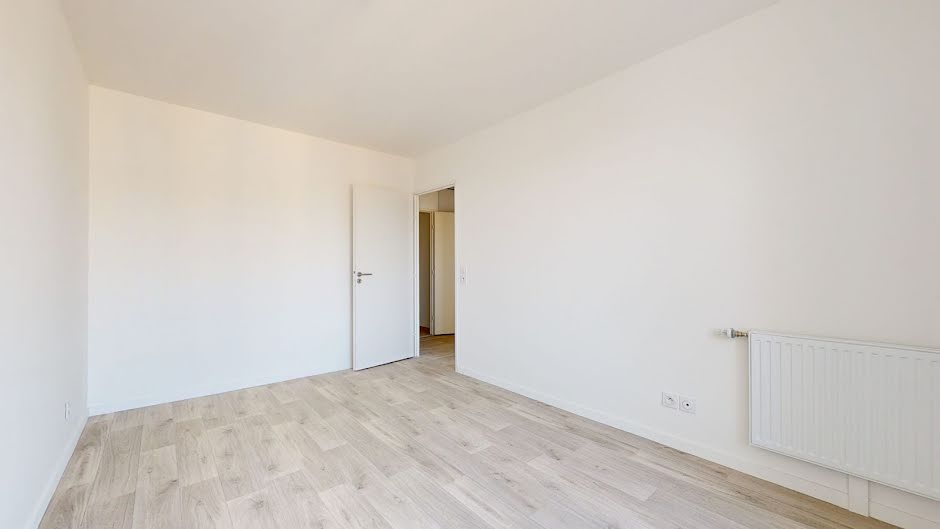 Vente appartement 3 pièces 63 m² à Le Blanc-Mesnil (93150), 301 701 €