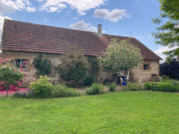 maison à Louroux-Bourbonnais (03)