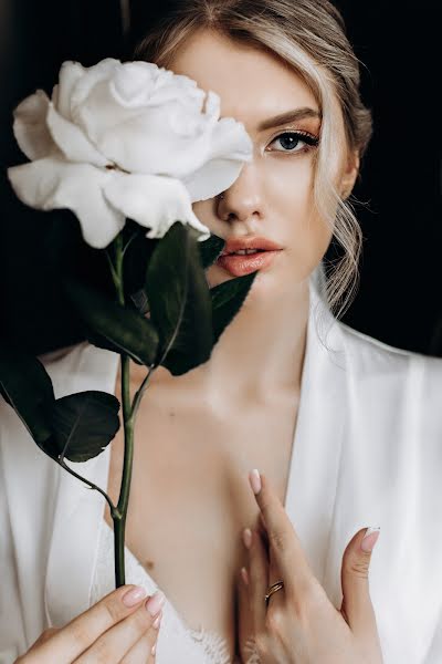 Wedding photographer Olga Baryshnikova (baroln). Photo of 25 September 2023