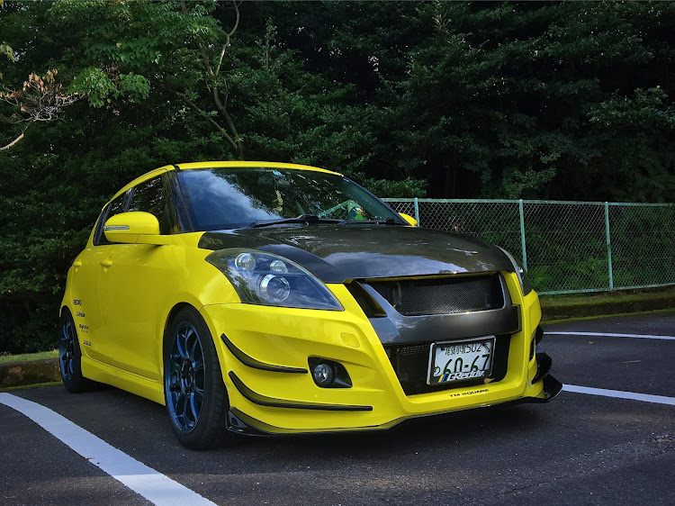 スイフトスポーツのお盆休みの思い出・ジャガーEタイプ・一人マイペースでやっていきます。・離脱に関するカスタム事例の投稿画像1枚目