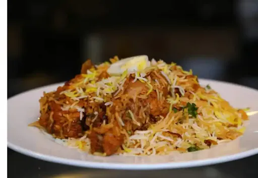 Executive Chicken Biryani + Raitha