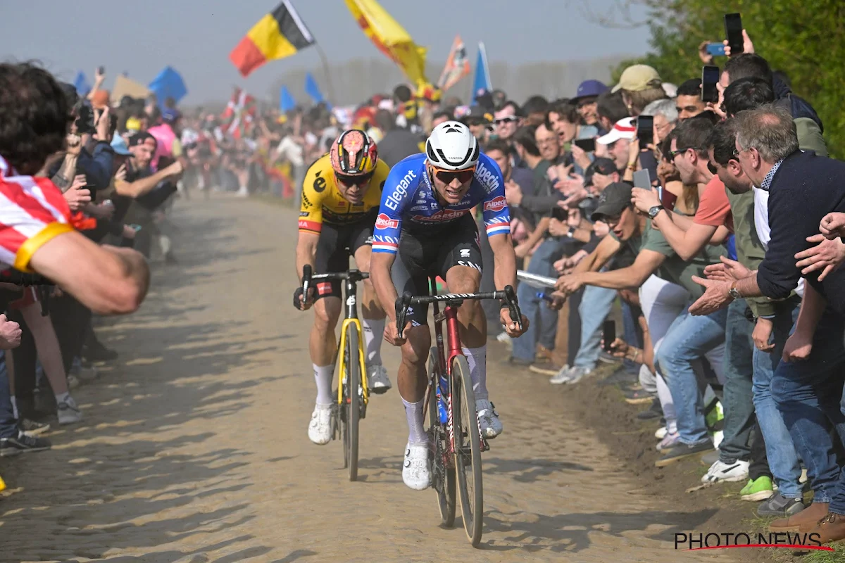 Legendarische voetbalcoach heeft voorliefde voor Van Aert en Van der Poel: "Mathieu is tegendraads, dat siert hem"