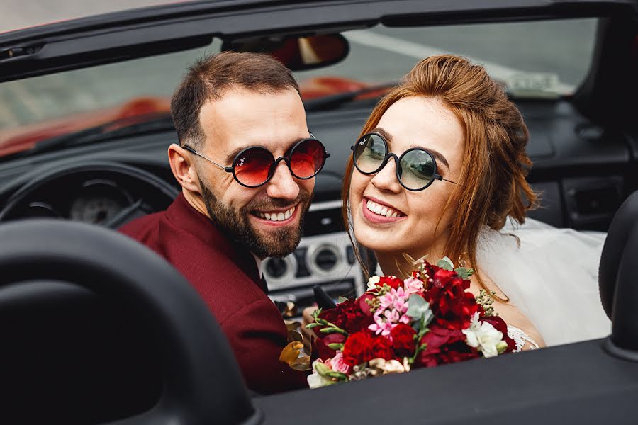 शादी का फोटोग्राफर Pavel Nenartovich (nenik83)। मार्च 9 2018 का फोटो