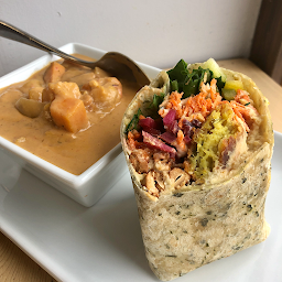 Lunch Special - Soup & Half-Wrap