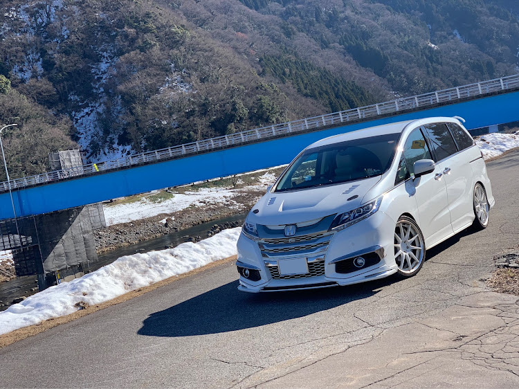 オデッセイの冬に夏タイヤ・充電ドライブ・晴れてるけど寒い・Reizend WS10に関するカスタム事例の投稿画像1枚目