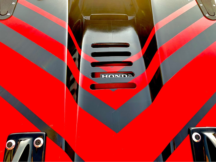 S660の朝のカメ活・ダミーダクト取り付け・雨が降っても大丈夫✌️・いっぷくショットに関するカスタム事例の投稿画像7枚目