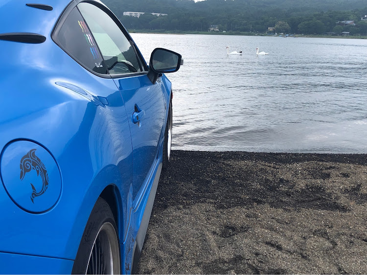 86のブライトブルー・山中湖・ドライブ・白鳥に関するカスタム事例の投稿画像3枚目