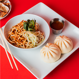 2 Bao & Noodle Salad