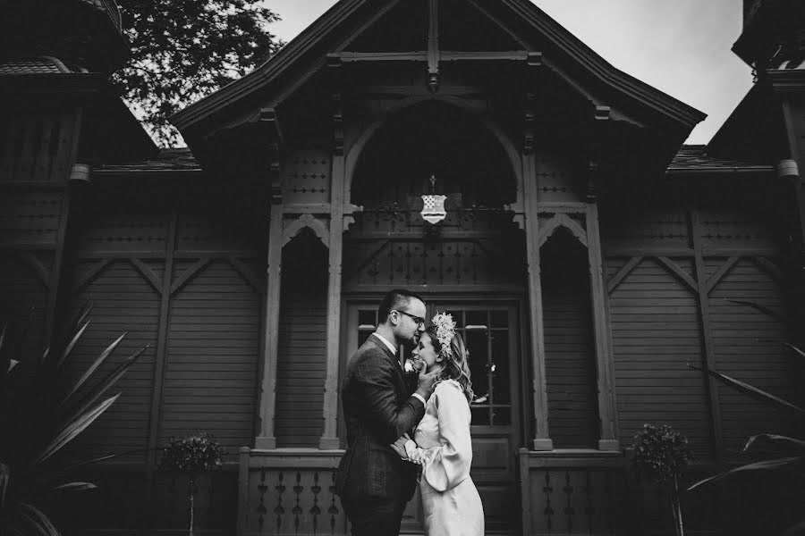 Fotografo di matrimoni Stela Horvat (stelahorvat). Foto del 2 maggio 2022