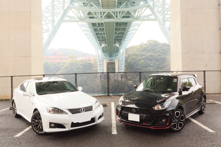 スイフトスポーツのLEXUS ISF・ドライブ・じいやん不在・新西海橋に関するカスタム事例の投稿画像2枚目