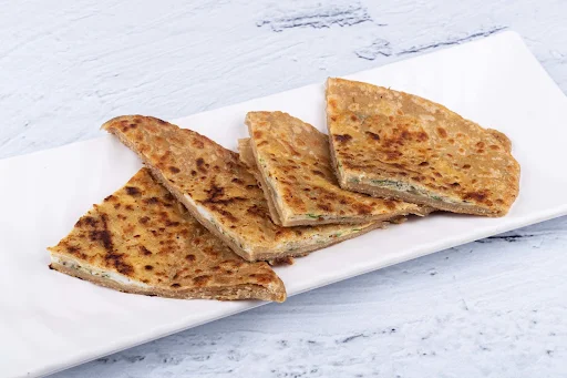 Paneer Egg Paratha With Cheese