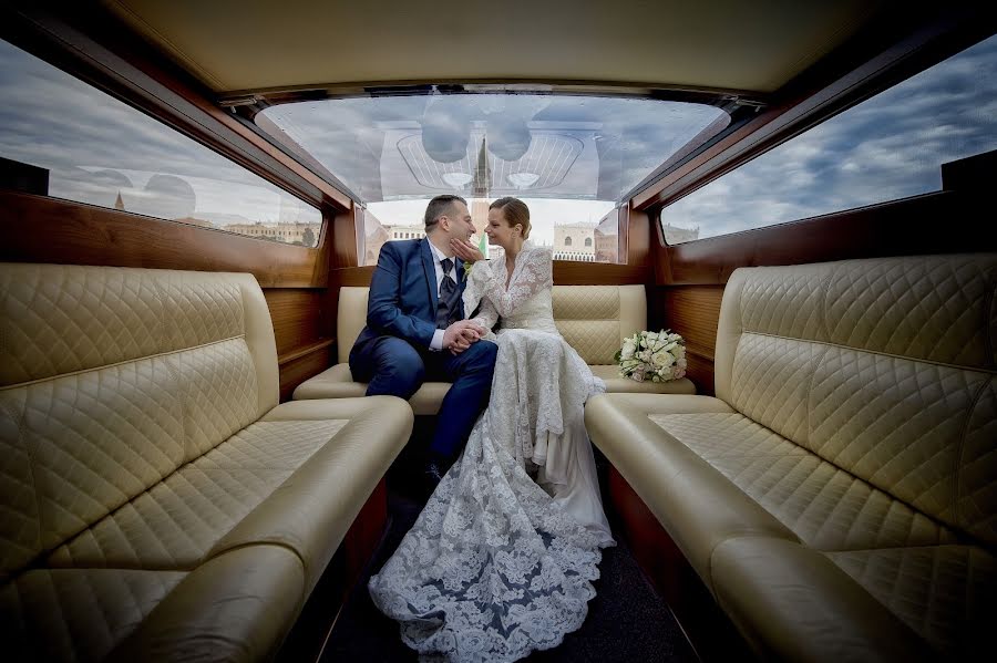 Wedding photographer Laure Jacquemin (laurejacquemin). Photo of 3 April 2019