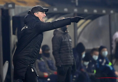 KVO-coach Blessin niet tevreden na verlies tegen Club: "Zeer moeilijk om te aanvaarden, moeten twee penalty's krijgen"