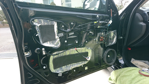 スバル インプレッサを華麗にカスタム By Ssyyoo 19 03 21 運転席と助手席のドアのデッドニング走行音から ドアを開けた瞬間の 音も高級車になって最高 Cartune
