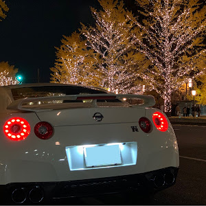 NISSAN GT-R R35