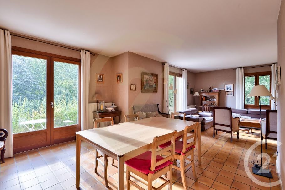 Vente maison 6 pièces 180 m² à Saint-Didier-au-Mont-d'Or (69370), 750 000 €