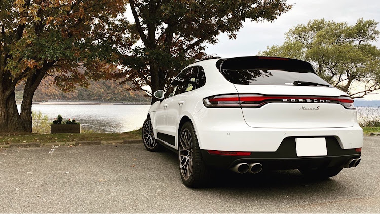 マカンの#ポルシェマカン・#porschemacan・#ポルシェ・#porsche・#suvに関するカスタム事例の投稿画像4枚目