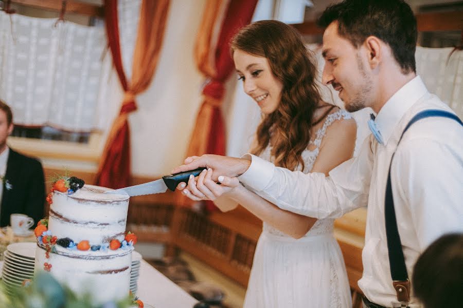 Fotografer pernikahan Naše Doteky (nasedoteky). Foto tanggal 27 Juni 2022