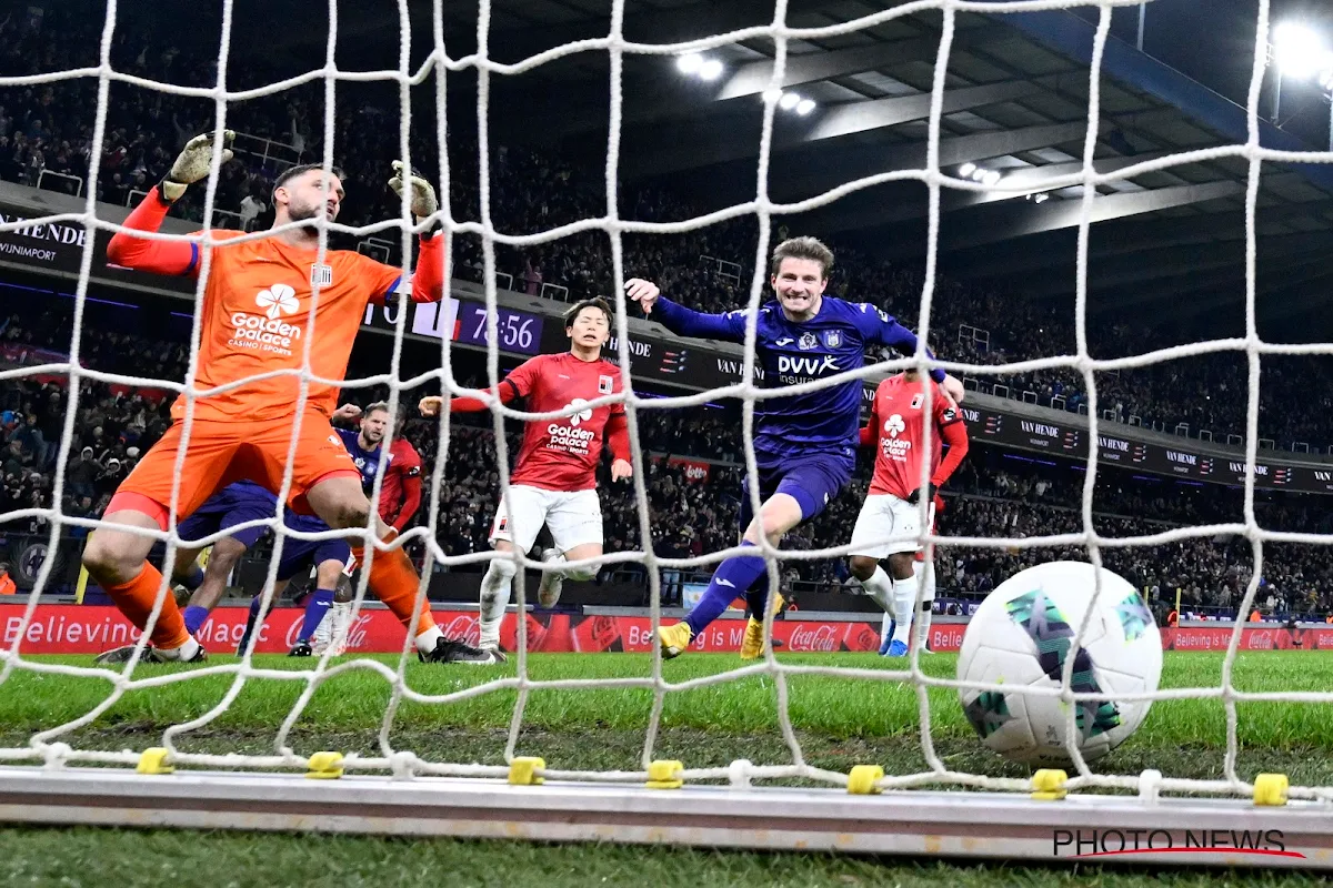 Wat denkt Referee Department over (lichte?) strafschop? De Bleeckere velt oordeel over penalty voor Anderlecht