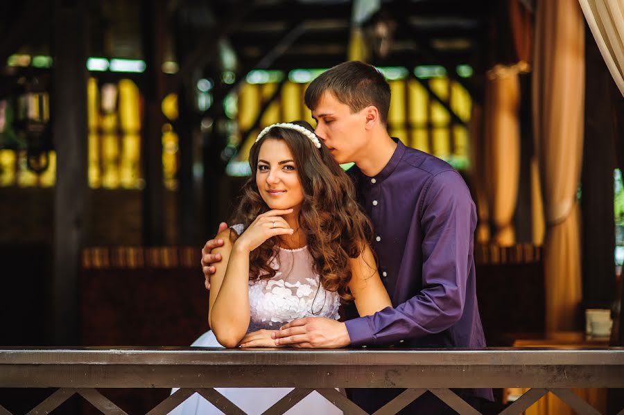 Fotógrafo de casamento Alena Dmitrienko (alexi9). Foto de 29 de julho 2015