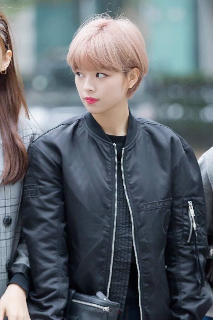 jeongyeon9