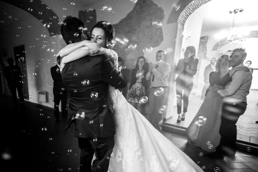 結婚式の写真家Sara Lombardi (saralombardi)。2016 5月17日の写真