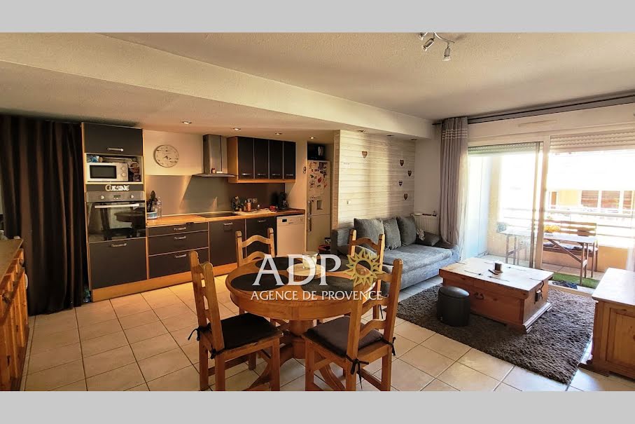 Vente appartement 3 pièces 60.99 m² à Grasse (06130), 150 000 €